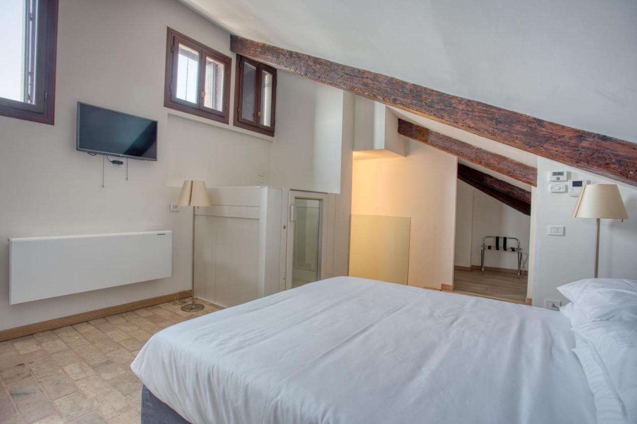 Ca Margherita Loft & Square Palazzo Grifalconi Venesia Bagian luar foto
